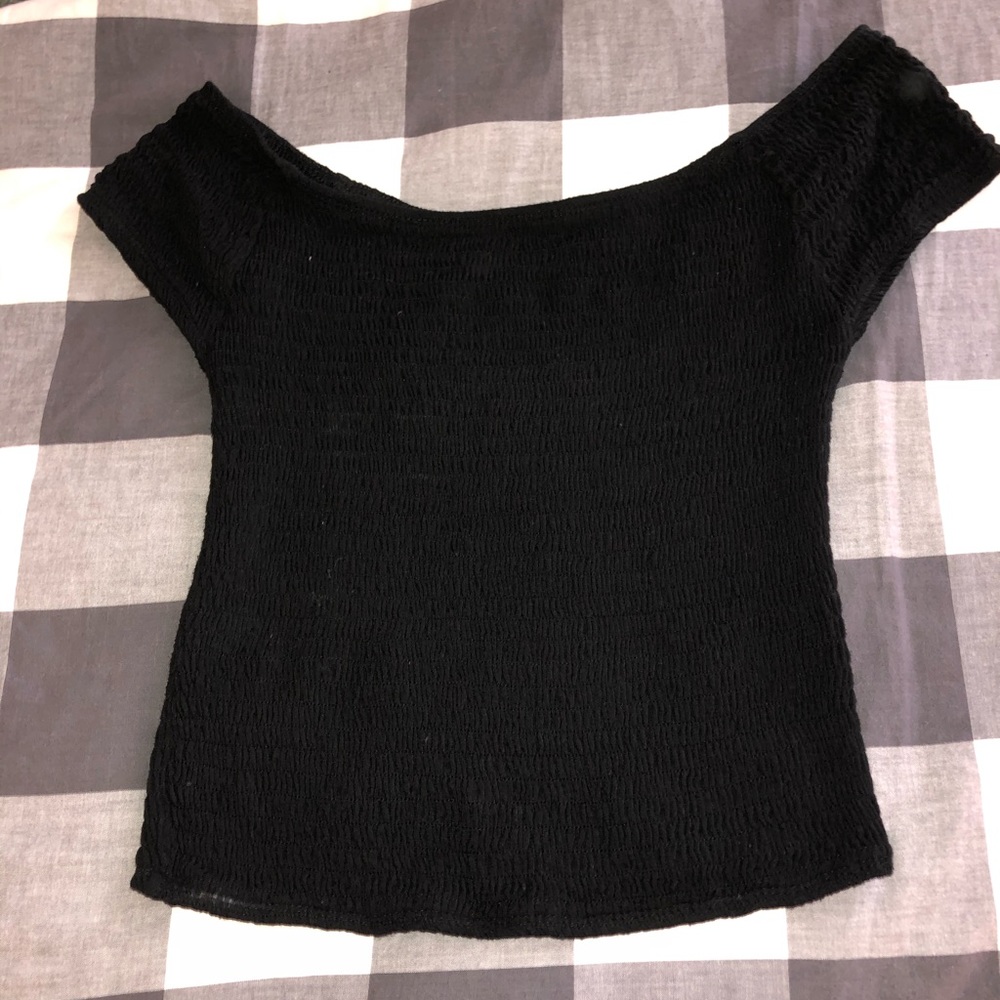Brandy Melville black top.
